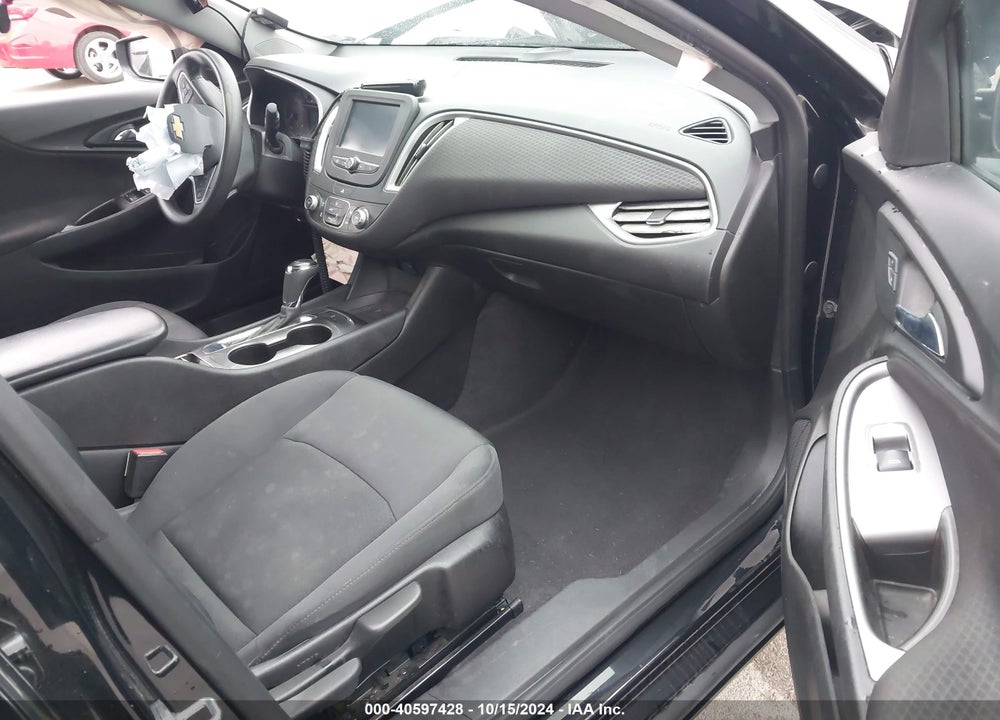 2017 CHEVROLET MALIBU LS VIN: 1G1ZB5ST4HF153875