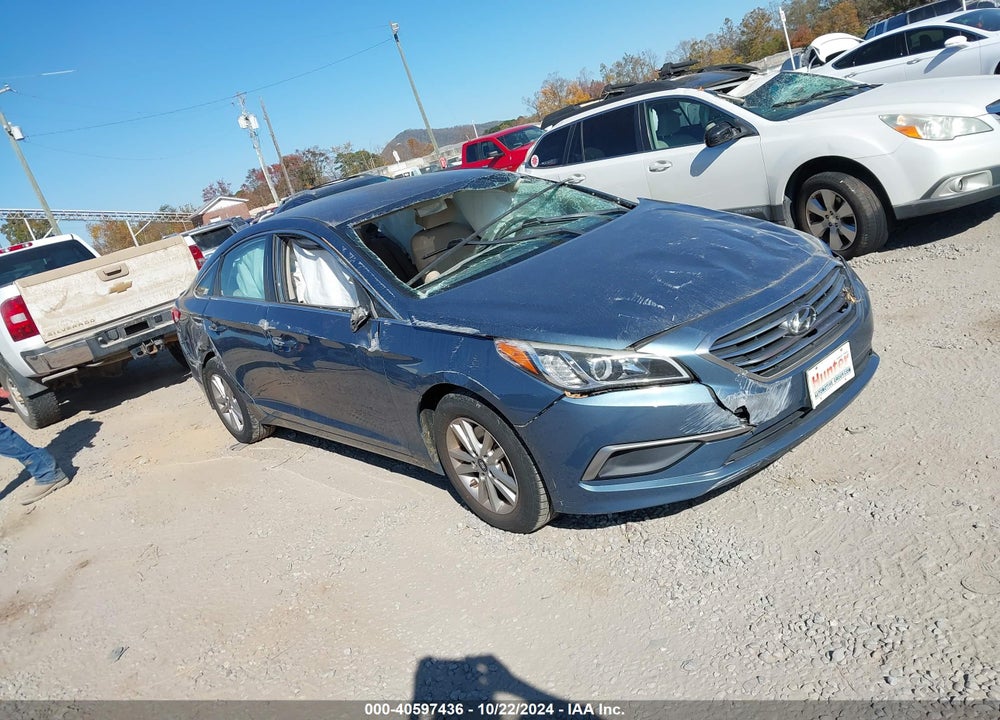 2016 HYUNDAI SONATA VIN: 5NPE24AF1GH411673