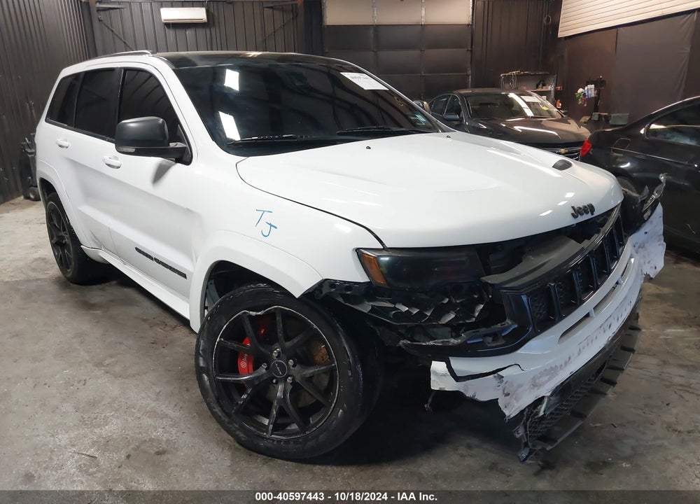 2018 JEEP GRAND CHEROKEE SRT 4X4 VIN: 1C4RJFDJ3JC149660