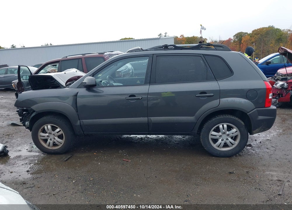 2007 HYUNDAI TUCSON LIMITED/SE VIN: KM8JN72D47U615356