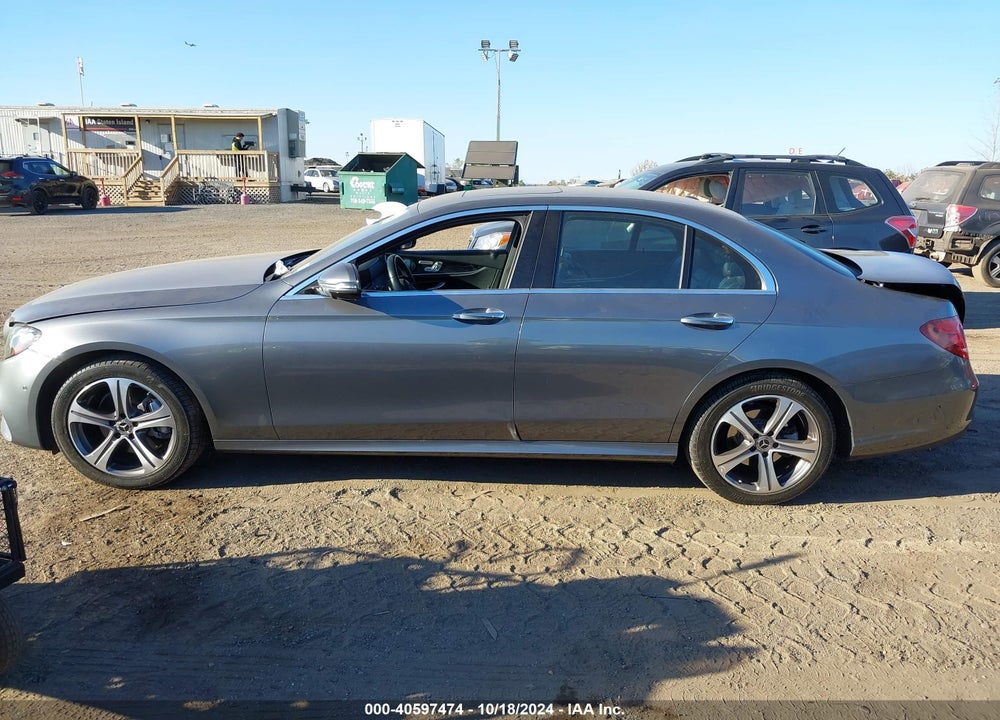 2019 MERCEDES-BENZ E 300 4MATIC VIN: WDDZF4KB0KA512713
