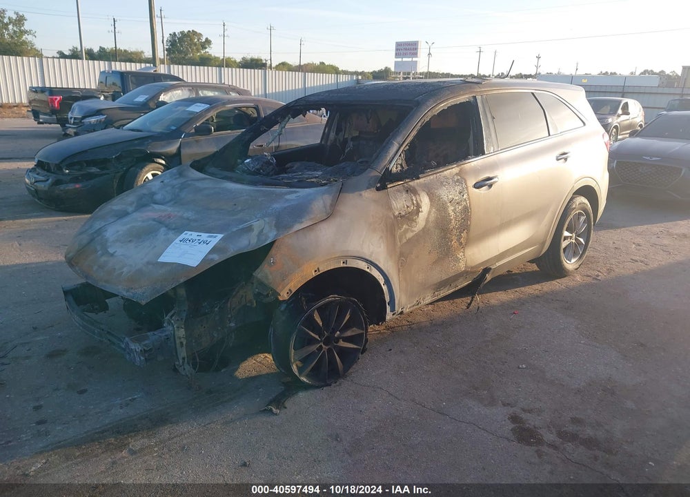 2019 KIA SORENTO 2.4L L VIN: 5XYPG4A36KG437783