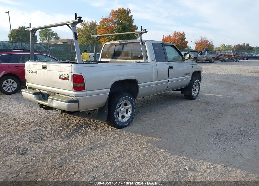 2001 DODGE RAM 1500 ST VIN: 3B7HF13Y31G715165
