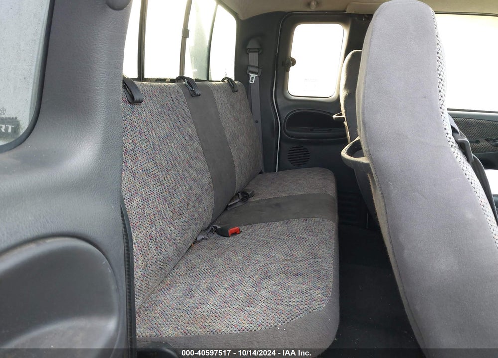 2001 DODGE RAM 1500 ST VIN: 3B7HF13Y31G715165
