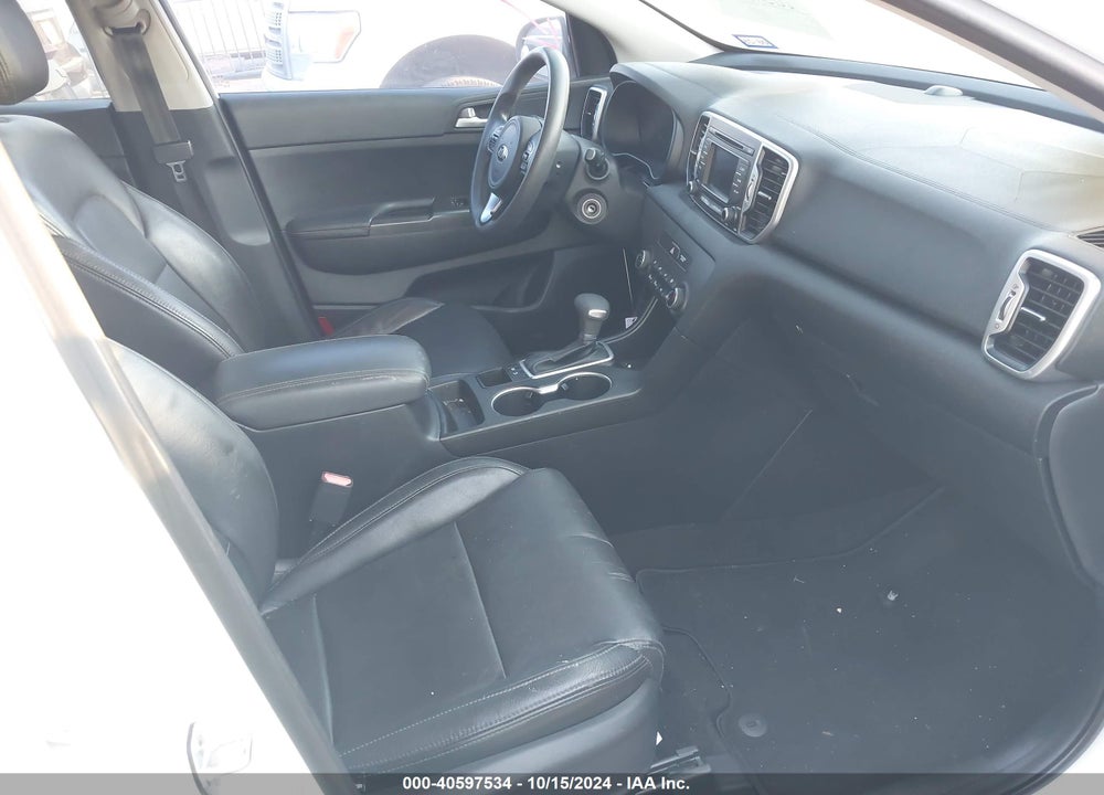 2017 KIA SPORTAGE LX VIN: KNDPM3ACXH7053983