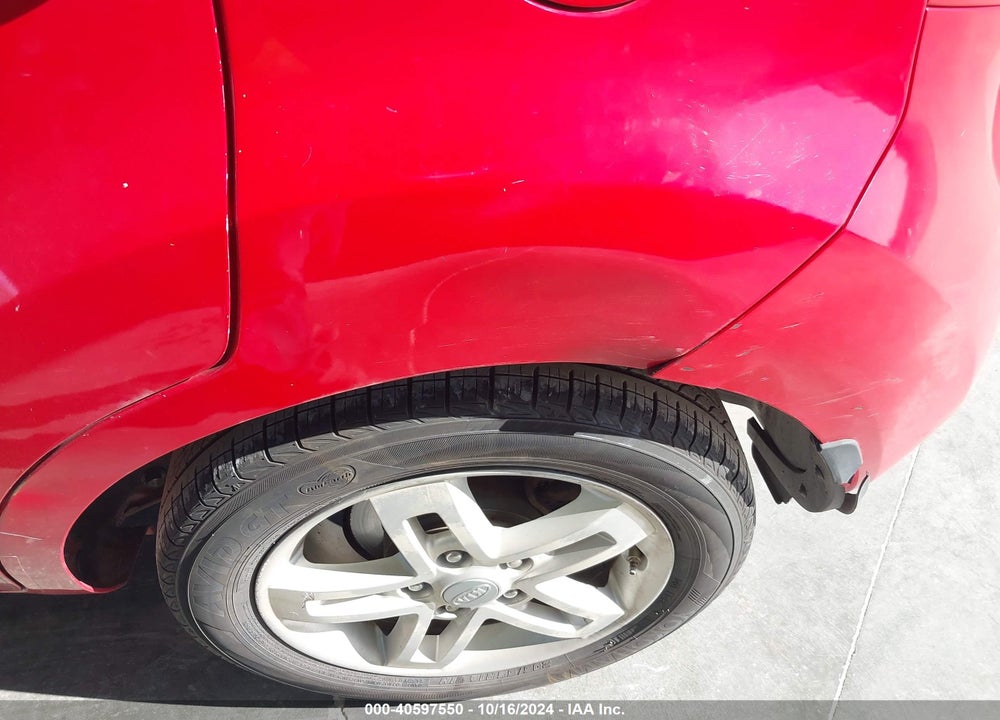 2011 KIA SOUL VIN: KNDJT2A28B7300726
