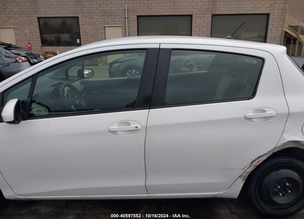 2012 TOYOTA YARIS LE VIN: JTDKTUD34CD523739