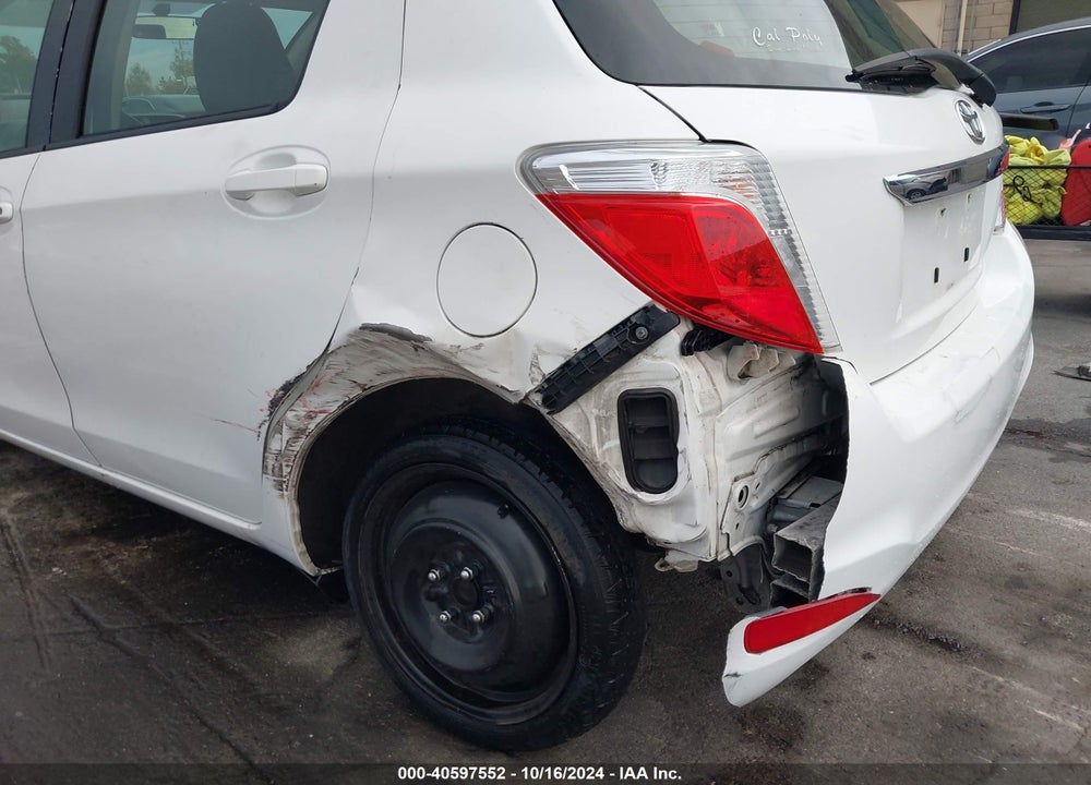 2012 TOYOTA YARIS LE VIN: JTDKTUD34CD523739