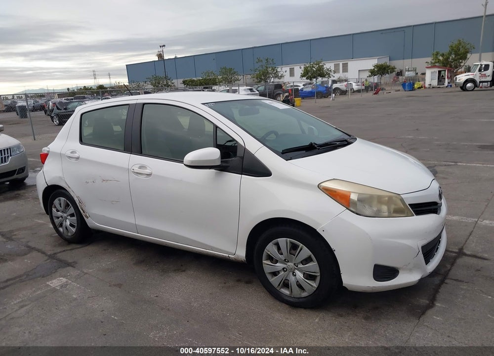 2012 TOYOTA YARIS LE VIN: JTDKTUD34CD523739