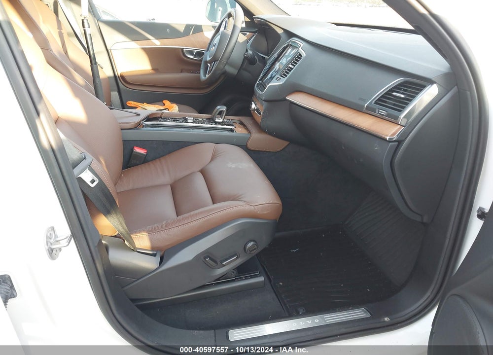 2024 VOLVO XC90 B6 CORE BRIGHT THEME VIN: YV4062PK7R1179112
