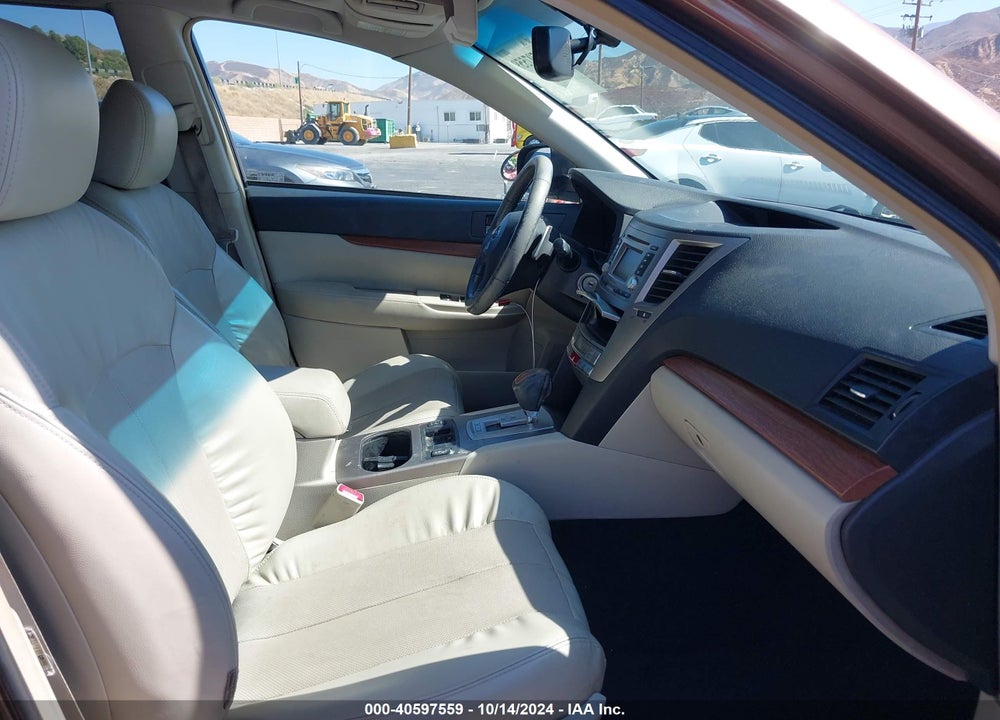 2013 SUBARU OUTBACK 3.6R LIMITED VIN: 4S4BRDKCXD2231216