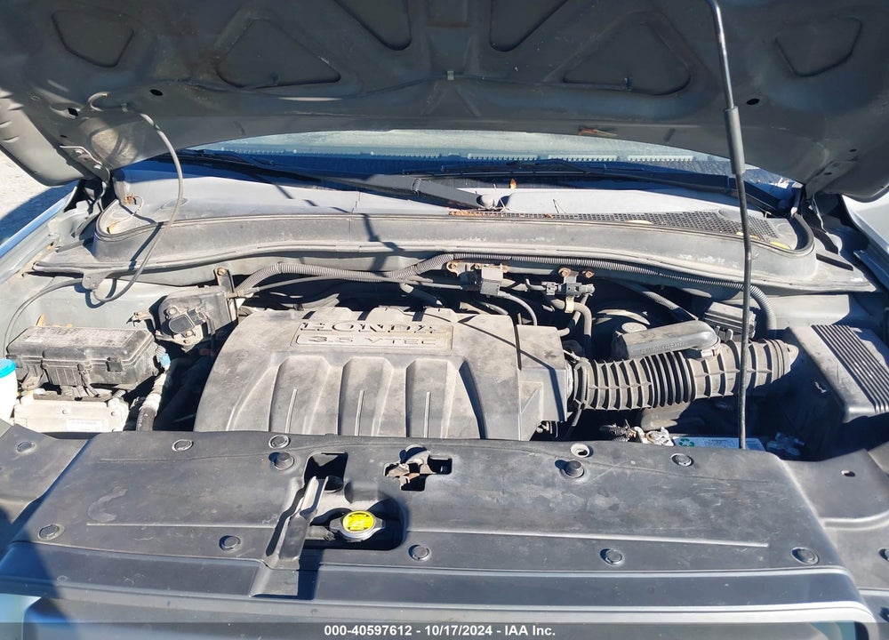 2008 HONDA PILOT SE VIN: 5FNYF18388B044623