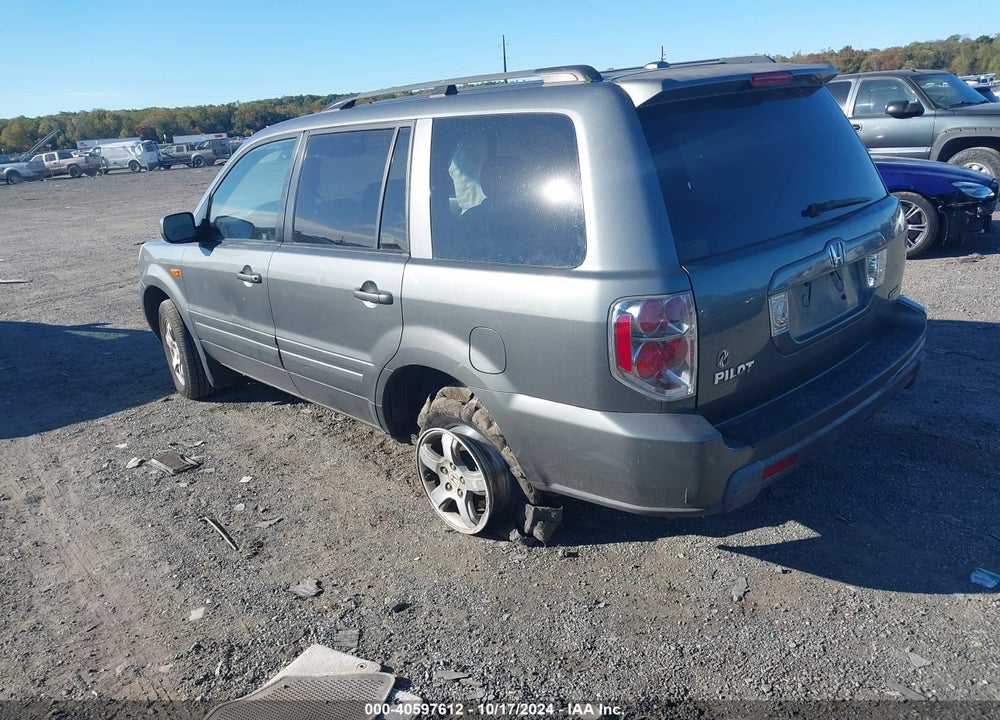 2008 HONDA PILOT SE VIN: 5FNYF18388B044623