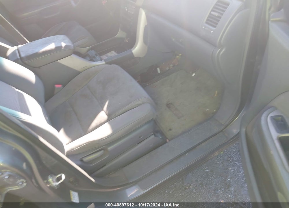 2008 HONDA PILOT SE VIN: 5FNYF18388B044623