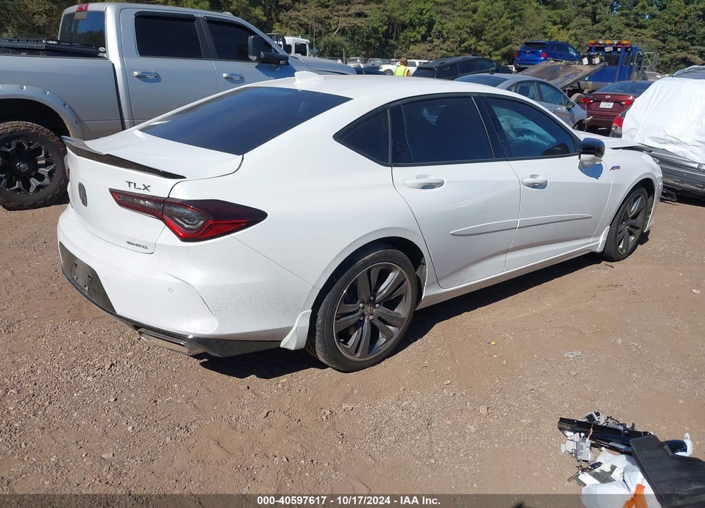 2022 ACURA TLX VIN: 19UUB6F57NA002056
