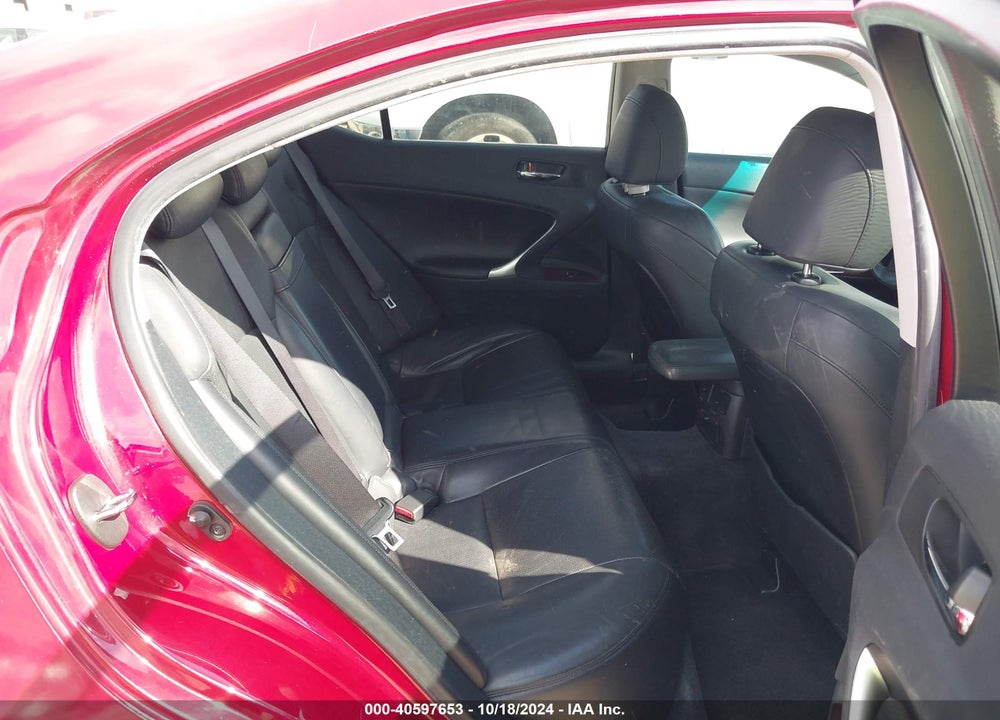2007 LEXUS IS 250 VIN: JTHBK262072052782