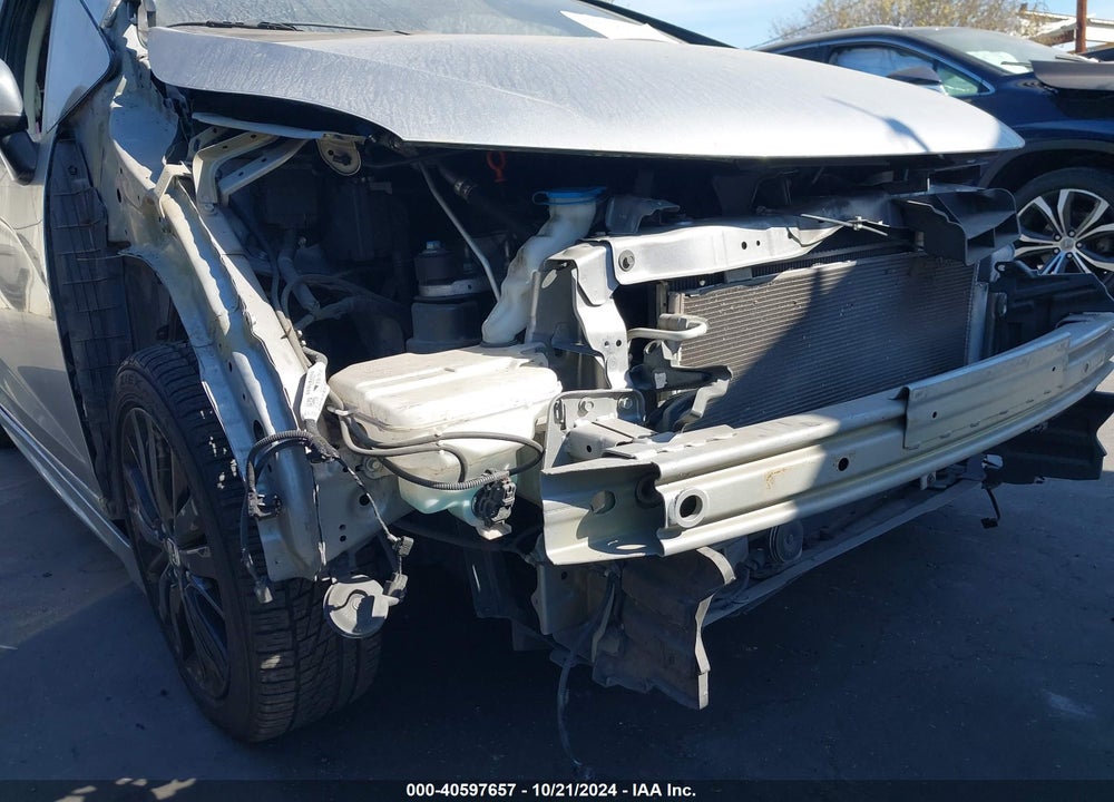 2018 HONDA FIT SPORT VIN: 3HGGK5G6XJM733950