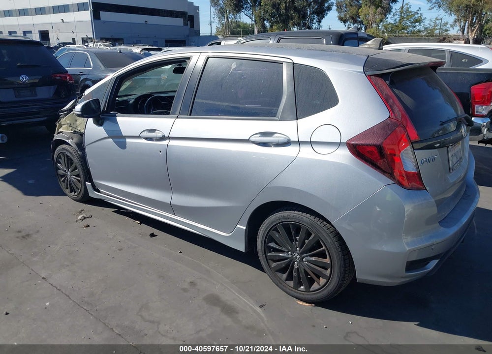 2018 HONDA FIT SPORT VIN: 3HGGK5G6XJM733950