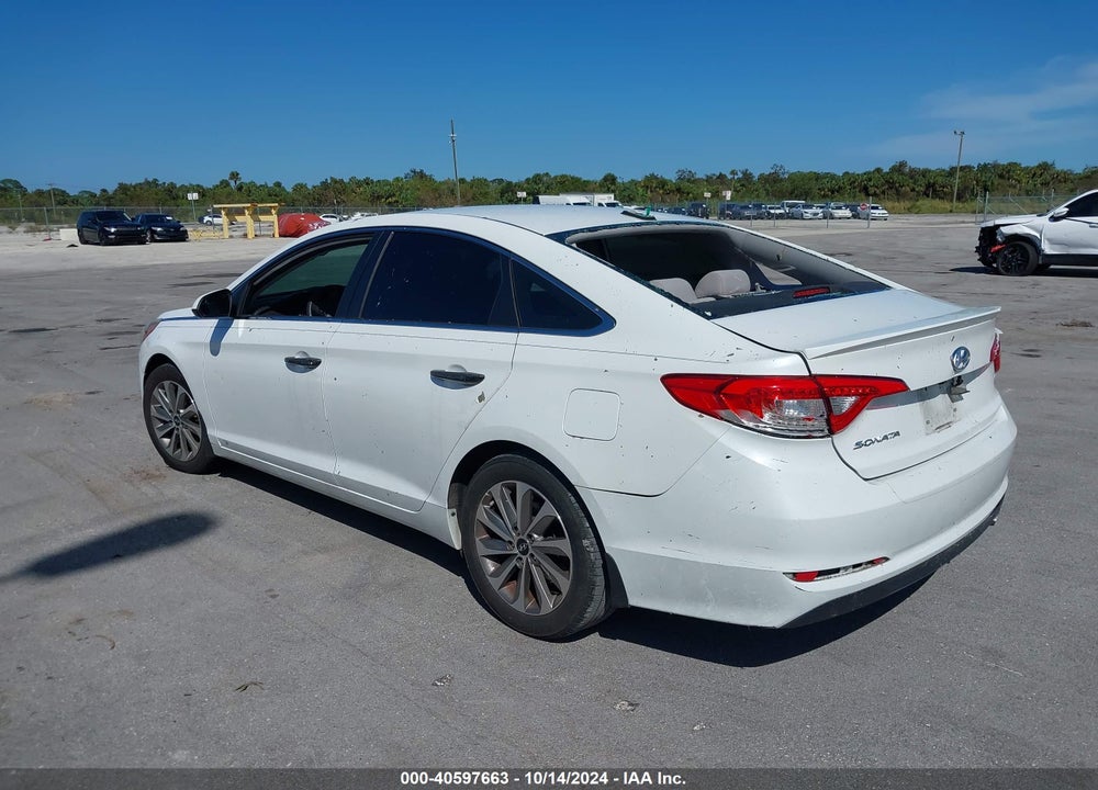 2016 HYUNDAI SONATA SE VIN: 5NPE24AF9GH428558