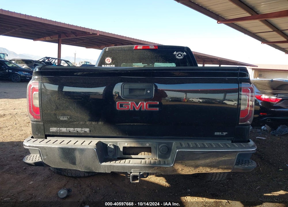 2018 GMC SIERRA 1500 SLT VIN: 3GTU2NEC8JG531617