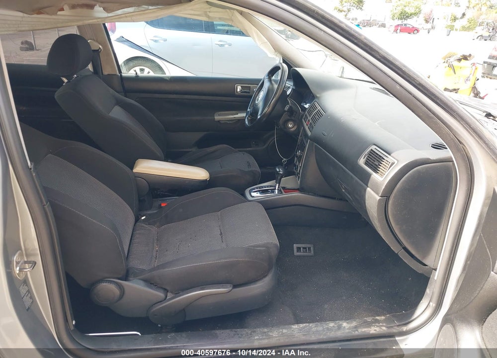 2003 VOLKSWAGEN GTI 1.8T VIN: 9BWDE61J334047832