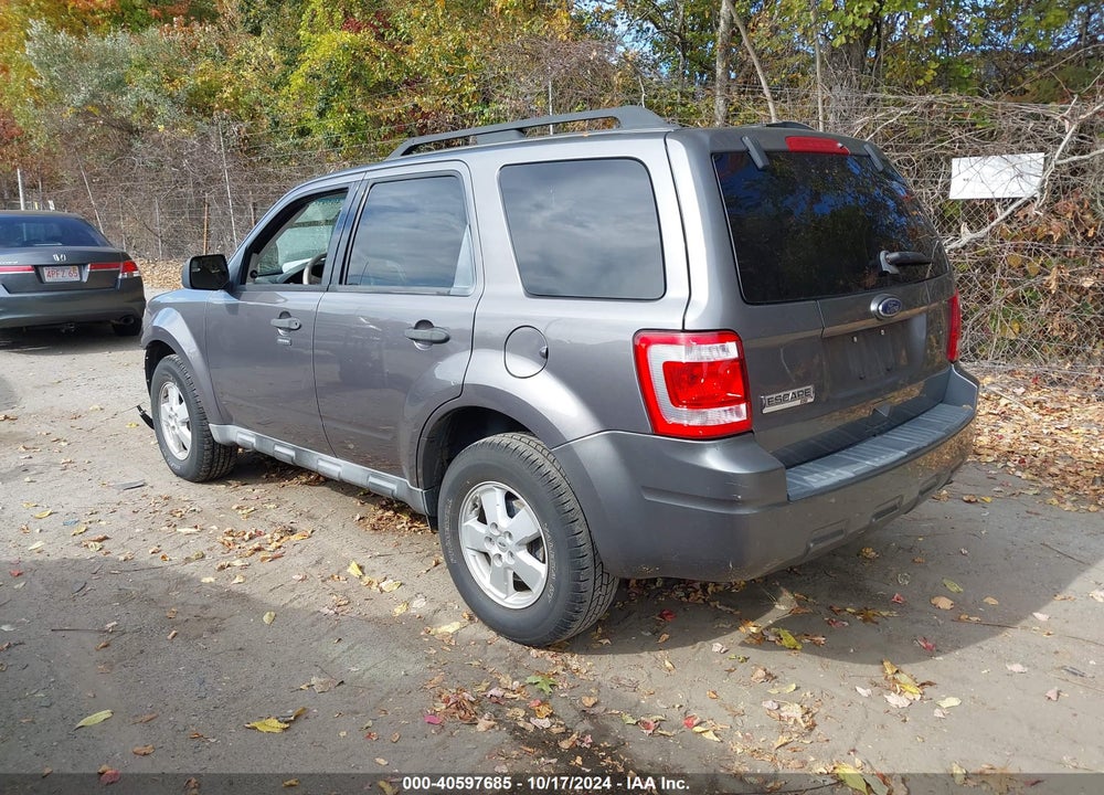 2010 FORD ESCAPE XLT VIN: 1FMCU9D74AKC89317