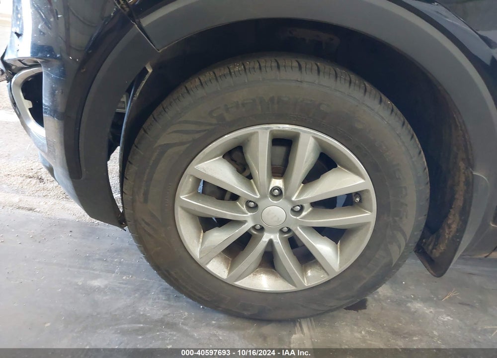 2017 KIA SORENTO 2.4L LX VIN: 5XYPGDA30HG268837