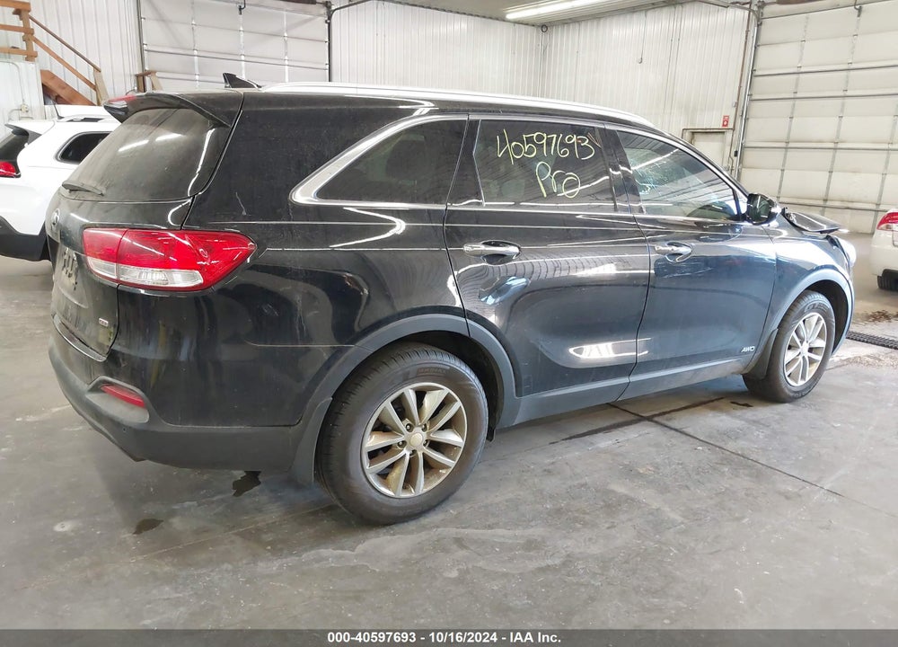 2017 KIA SORENTO 2.4L LX VIN: 5XYPGDA30HG268837