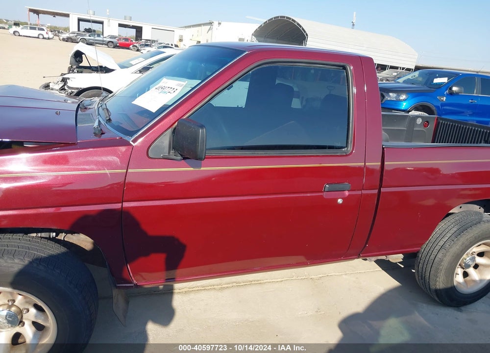 1990 NISSAN D21 SHORT BED VIN: 1N6SD11S8LC318600