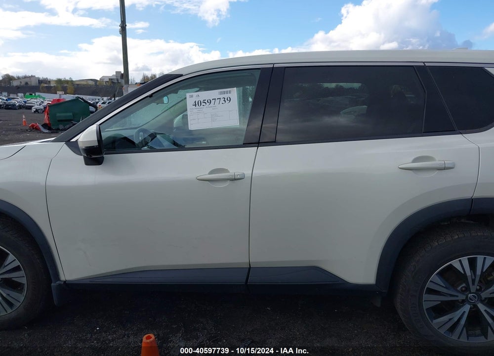 2021 NISSAN ROGUE SV INTELLIGENT AWD VIN: 5N1AT3BBXMC813518
