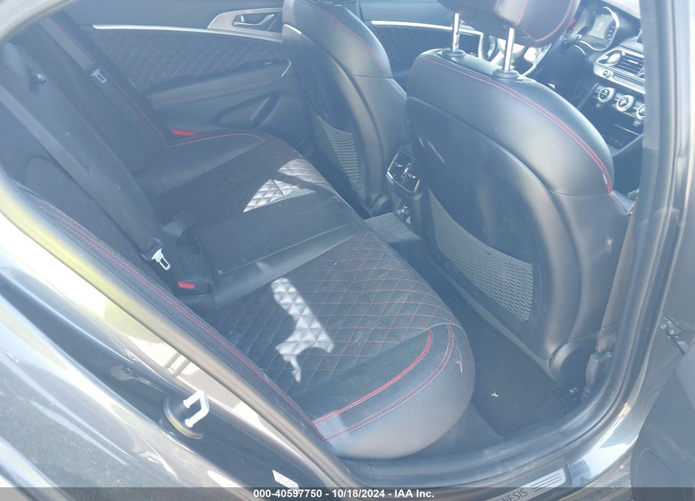 2019 GENESIS G70 2.0T ADVANCED VIN: KMTG44LA6KU033953