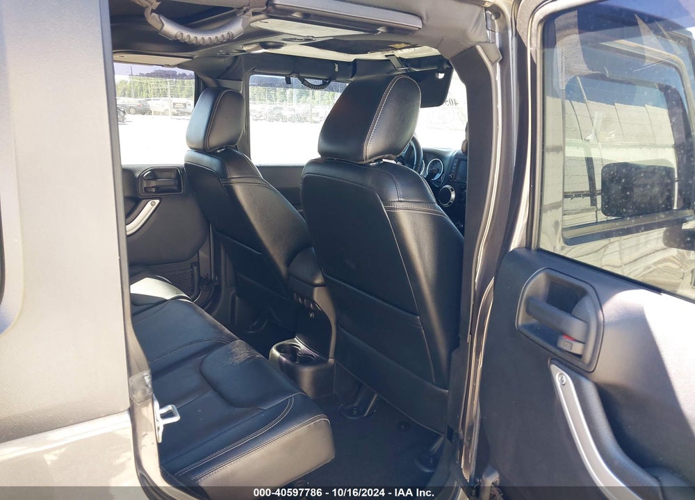 2016 JEEP WRANGLER UNLIMITED SAHARA VIN: 1C4BJWEG6GL311200