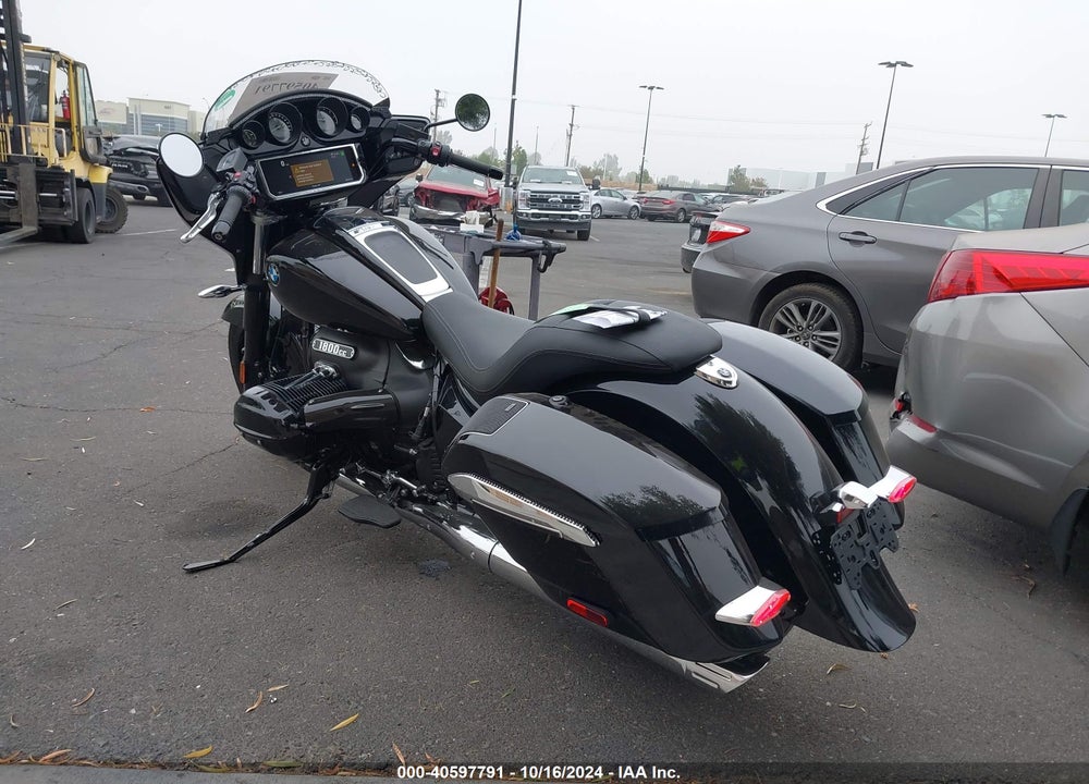 2022 BMW R18 B VIN: WB10L3302N6E97027