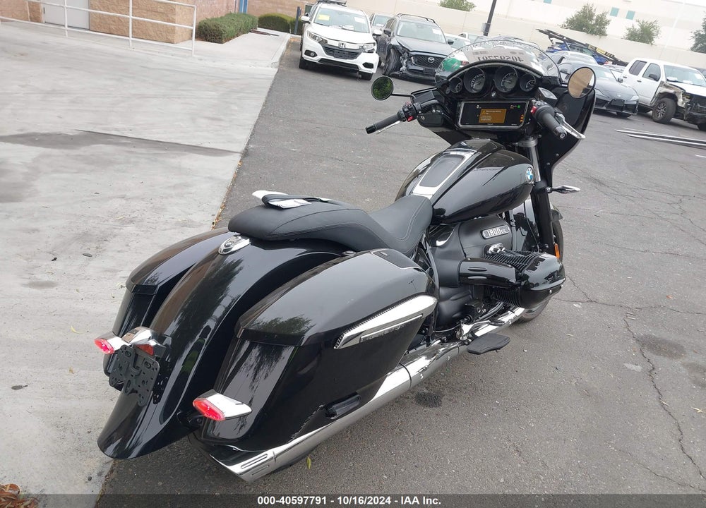 2022 BMW R18 B VIN: WB10L3302N6E97027