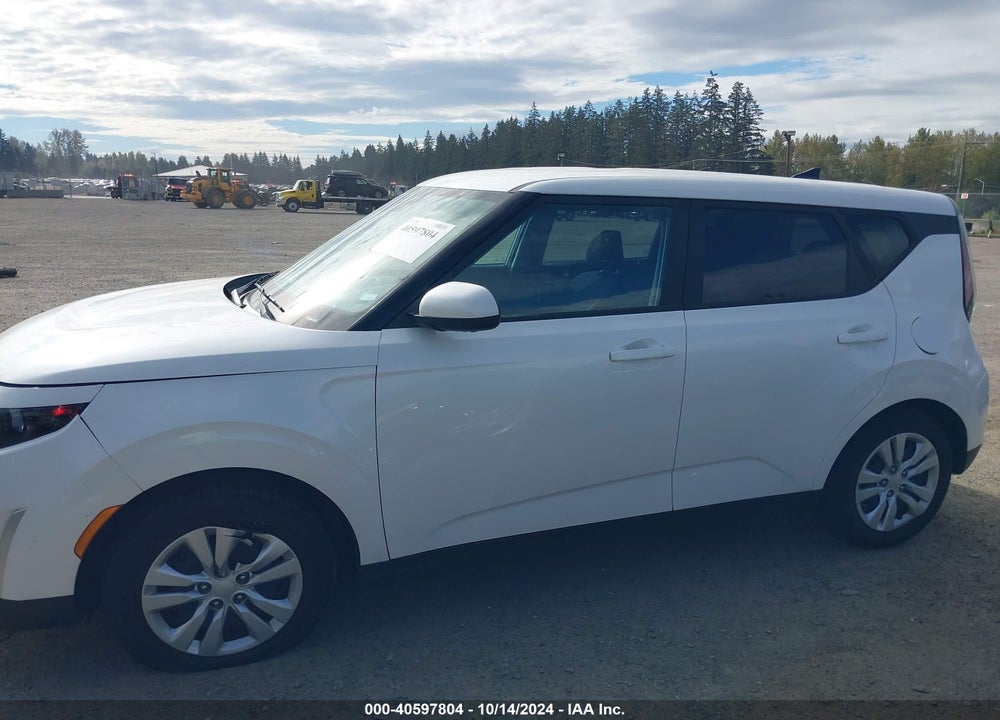 2023 KIA SOUL LX VIN: KNDJ23AU1P7860038