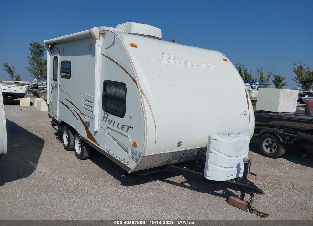 2010 KEYSTONE BULLET VIN: 4YDT18026AM420203