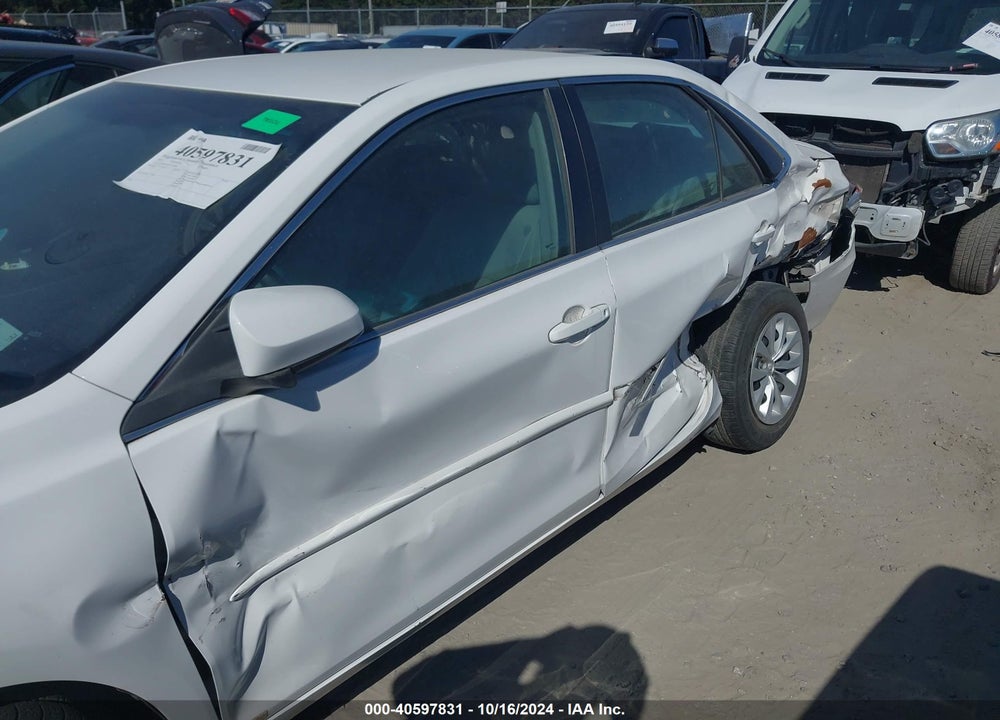 2015 TOYOTA CAMRY LE VIN: 4T1BF1FK3FU913869