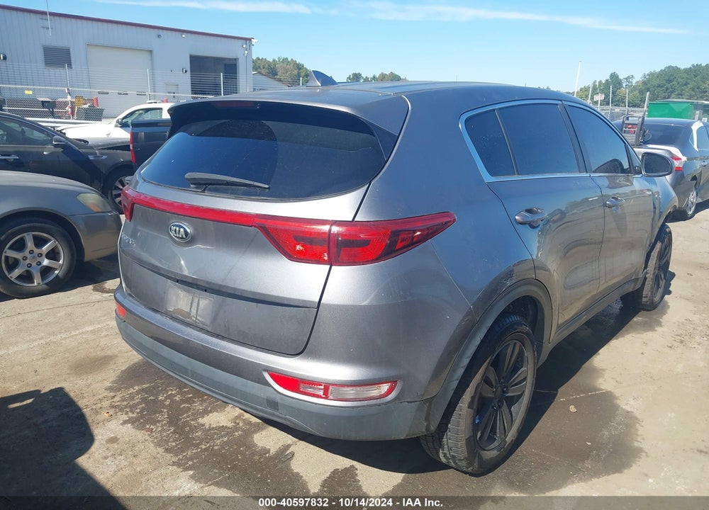 2019 KIA SPORTAGE LX VIN: KNDPMCAC7K7528433