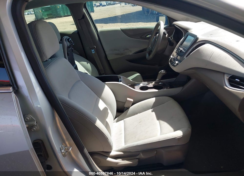 2018 CHEVROLET MALIBU 1LS VIN: 1G1ZB5ST3JF283104