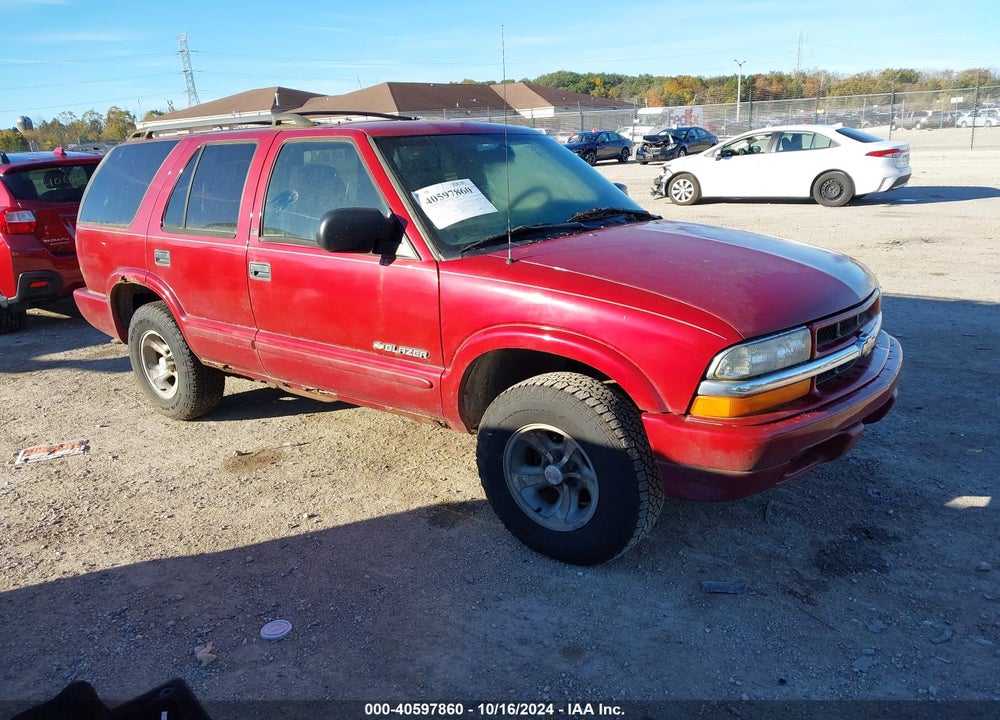 2002 CHEVROLET BLAZER LS VIN: 1GNCS13W52K186744
