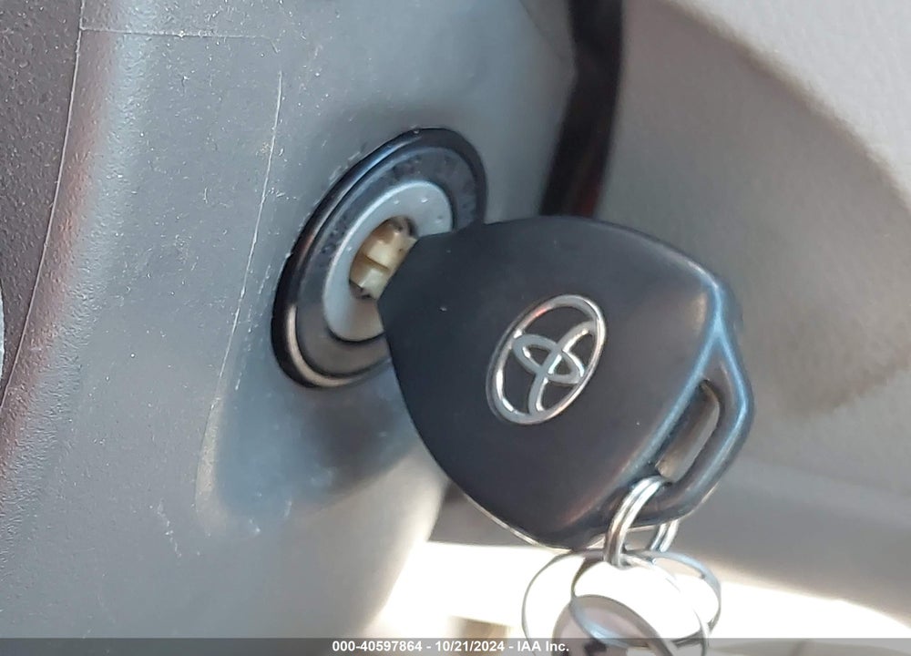 2010 TOYOTA COROLLA LE VIN: 1NXBU4EE9AZ314521