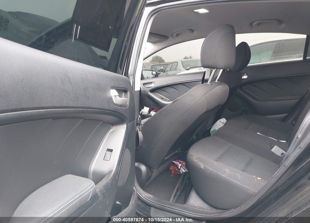 2017 KIA FORTE LX VIN: 3KPFK4A73HE040051