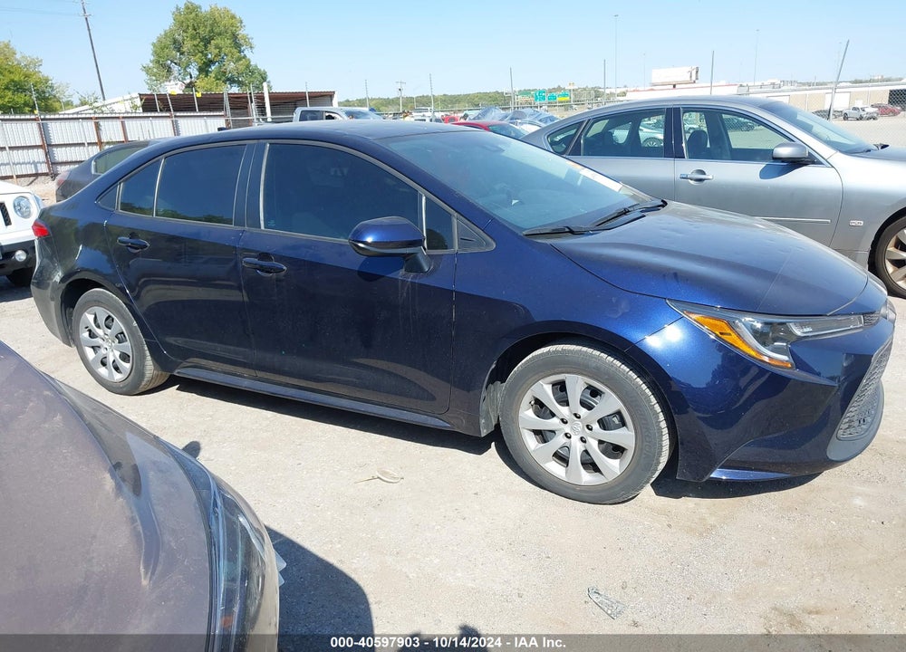 2022 TOYOTA COROLLA LE VIN: 5YFEPMAE9NP284079