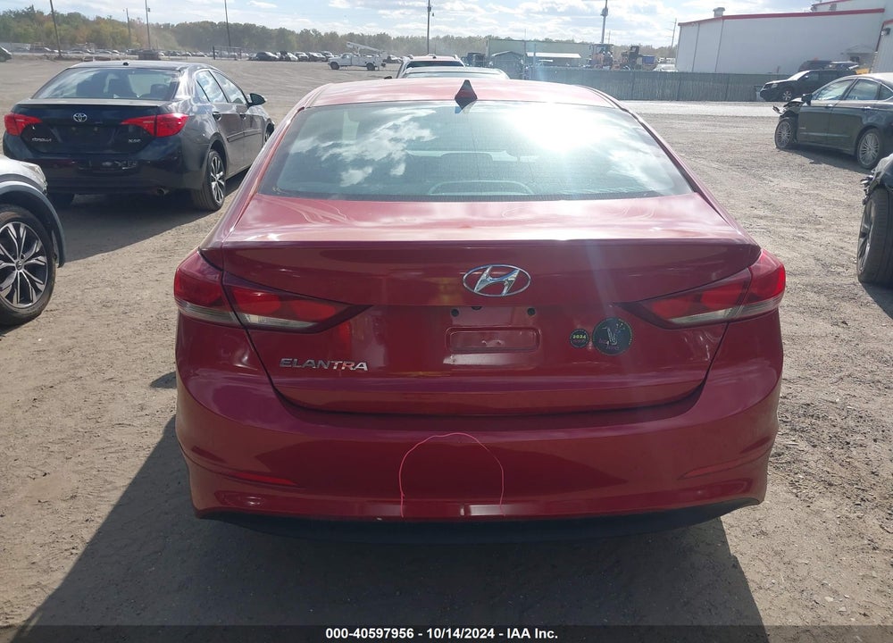 2017 HYUNDAI ELANTRA SE VIN: 5NPD84LF1HH193890