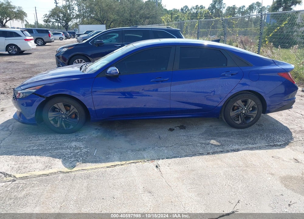2021 HYUNDAI ELANTRA SEL VIN: KMHLM4AG3MU174045
