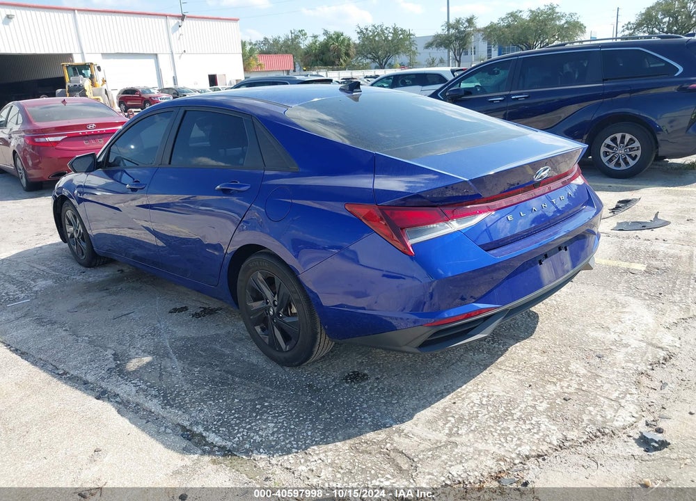 2021 HYUNDAI ELANTRA SEL VIN: KMHLM4AG3MU174045