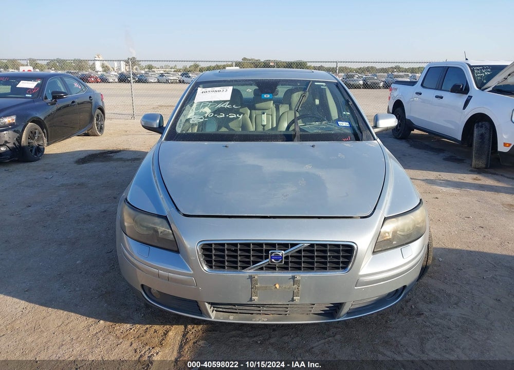2007 VOLVO S40 2.4I VIN: YV1MS382372287233