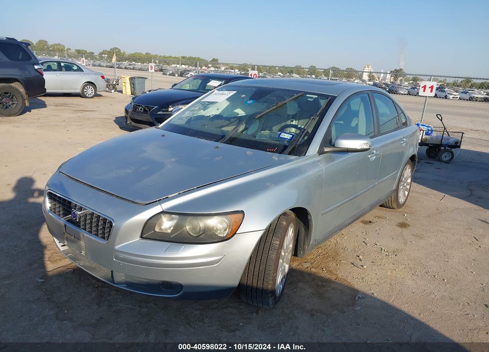 2007 VOLVO S40 2.4I VIN: YV1MS382372287233