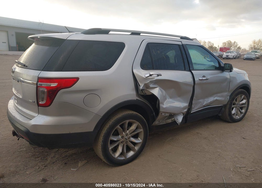 2014 FORD EXPLORER XLT VIN: 1FM5K8D82EGC28316