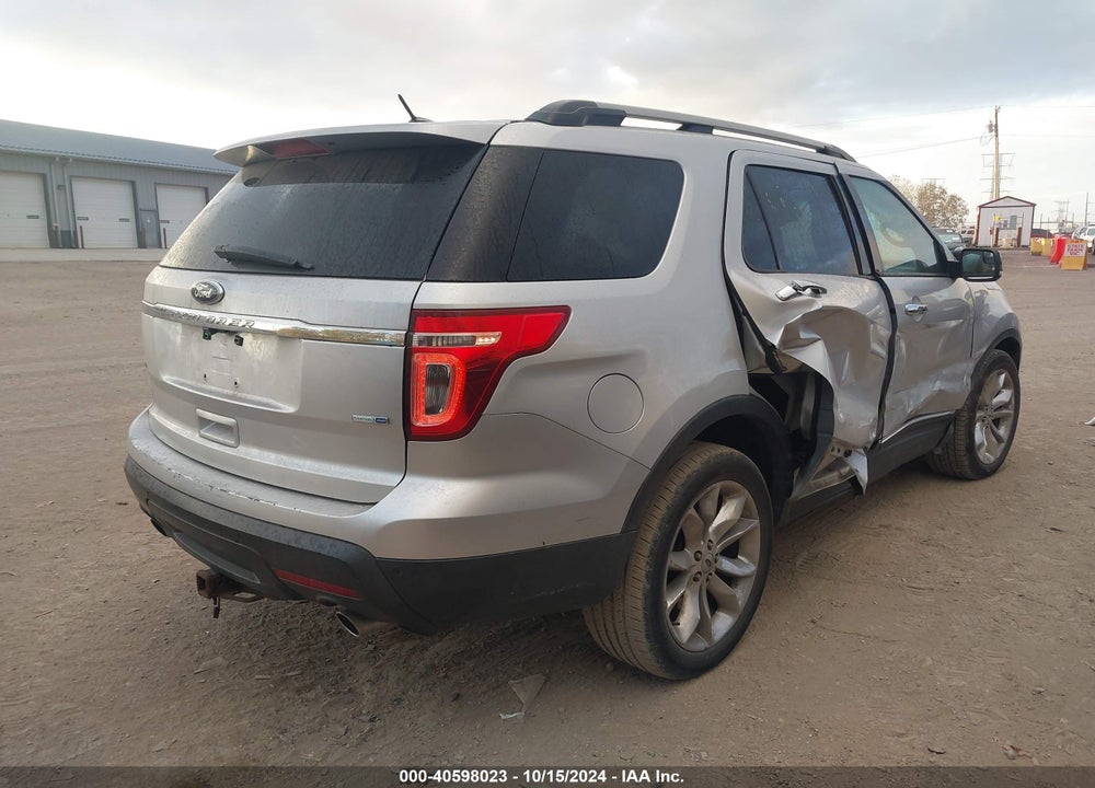 2014 FORD EXPLORER XLT VIN: 1FM5K8D82EGC28316